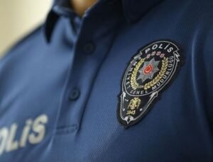 Başkomiser, Evinde Başka Bir Adamı Görünce Ateş Açtı