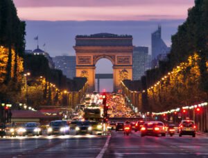 Paris’in Kalbinde Gazze Yankısı: Binler “Soykırımı Durdurun” Diye Haykırdı