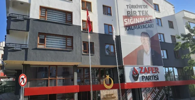 Zafer Partisi Kayseri İl Teşkilatında Görev Değişimi: Yeni Başkan Ahmet Uluer Oldu