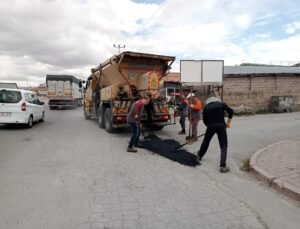 Kayseri’nin Kırsal Yolları Kışa Hazır Büyükşehir’den Konfor ve Güvenlik Hamlesi