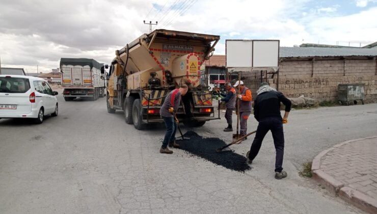 Kayseri’nin Kırsal Yolları Kışa Hazır Büyükşehir’den Konfor ve Güvenlik Hamlesi