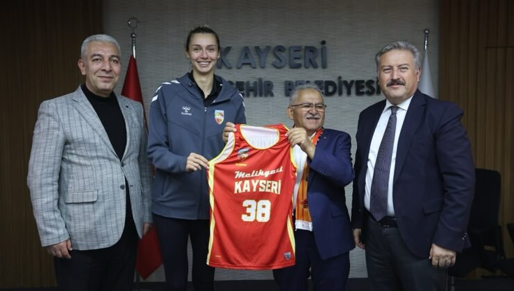 Kayseri’nin Sultanları Zirveye Oynuyor Başkanlardan Tam Destek
