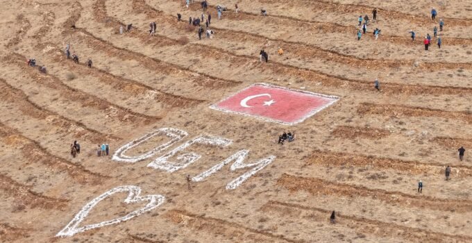 Başkan Büyükkılıç’tan “Yeşil Vatan” Mirası Kayseri’de 35 Bin Fidan Toprakla Buluştu