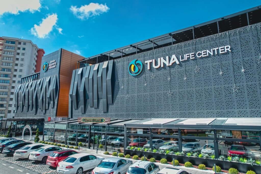 Tuna Life Center (Yeni ve Trend)
