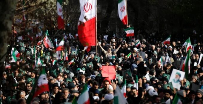 İran’da Kaos Ölü Sayısı 4 Bini Aştı Gözaltılar On Binlerle İfade Ediliyor