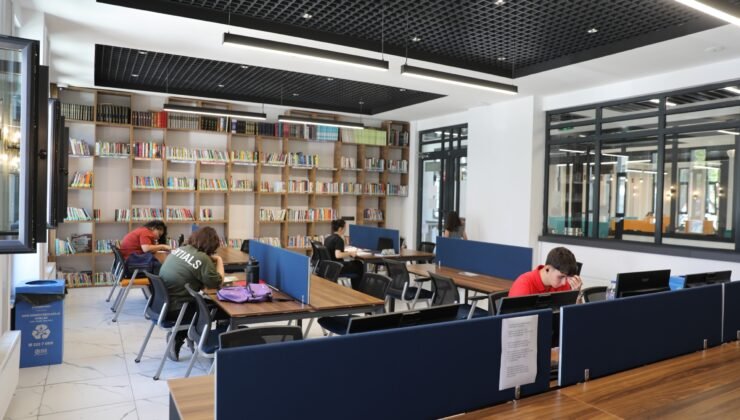 Başkan Çolakbayrakdar Sinan Kütüphaneleri İle Okuyan Nesiller Yetişiyor