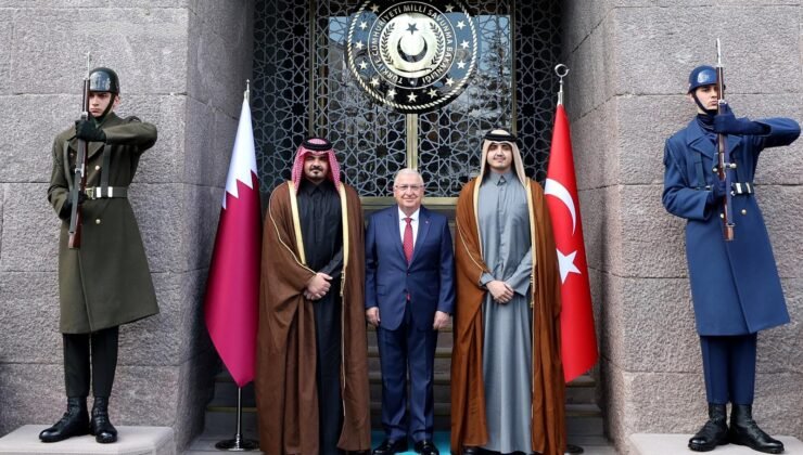 Bakan Güler, Katar Emiri Al-Thani’nin kardeşlerini kabul etti