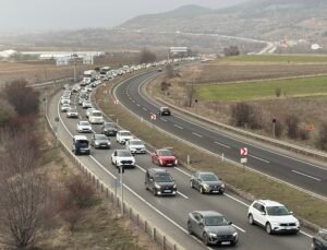 Bayram tatili dönüşünde Karabük geçişinde yoğunluk