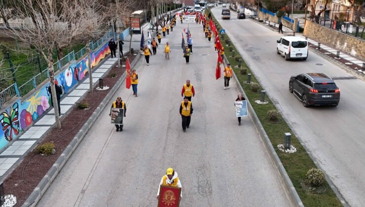 Çanakkale’ye yürüyen ’57’nci Alay’ korteji, Edirne’ye ulaştı