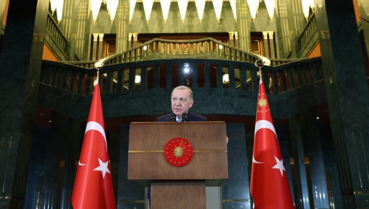 Cumhurbaşkanı Erdoğan: Hakikat savaşı verdiğimiz bu dönemde, medya kuruluşlarımızın daha etkili olmasını bekliyoruz
