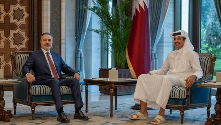 Dışişleri Bakanı Fidan, Katar Emiri Al Sani tarafından kabul edildi