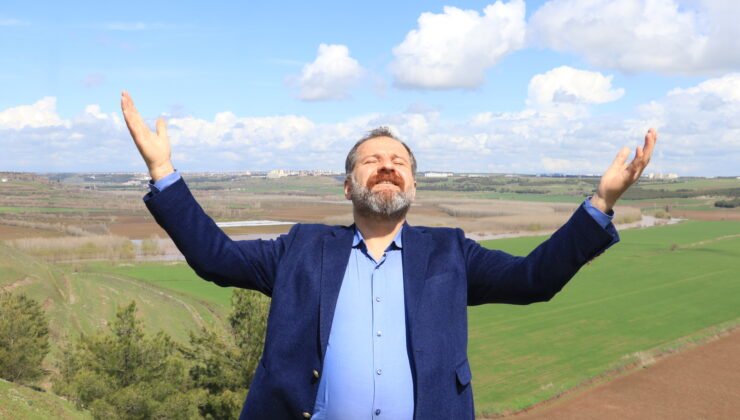 ‘Diyarbakır’da 3 günlük yağmurun yarısı nisanda yağarsa bitki kurtulur, çiftçinin yüzü güler’