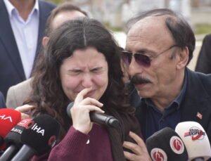 Düşen helikopterde Yazıcıoğlu ile birlikte hayatını kaybeden 4 kişi, mezarları başında anıldı