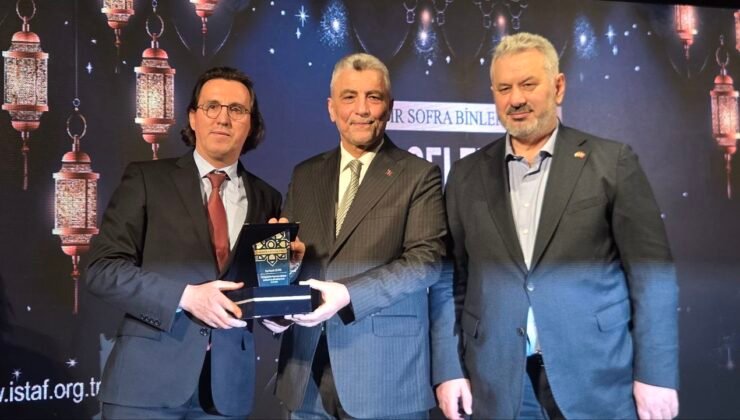 İstanbul – Bakan Bolat: Bir güç merkezi olduğumuzda kimse bize yan bakamaz