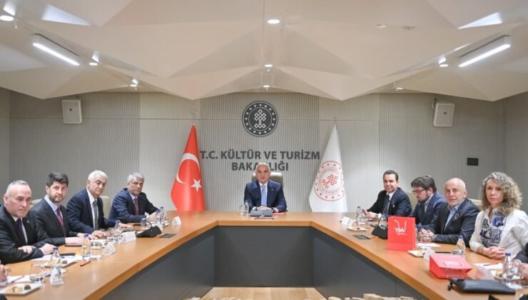 İstanbul – Bakan Ersoy, TGA Yönetim ve Danışma Kurulu Toplantısı’na katıldı