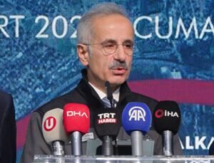İstanbul- Bakan Uraloğlu: İstanbul genelinde 162 kilometre raylı sistem hattını hizmete açtık