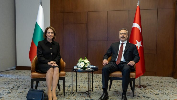 İstanbul- Dışişleri Bakanı Hakan Fidan, Bulgar mevkidaşı Nadezhda Neynski ile bir araya geldi