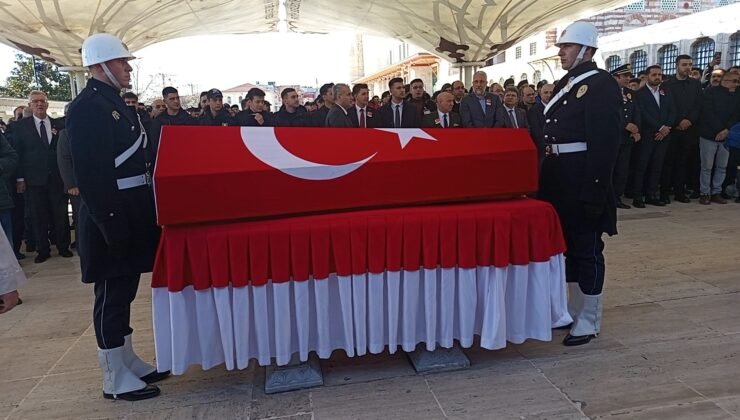İstanbul – Şehit polis memuru Mustafa Aydın son yolculuğuna uğurlandı