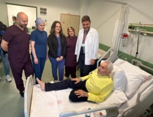 Kalbi 3 saat durdurularak, aort damarı değiştirildi