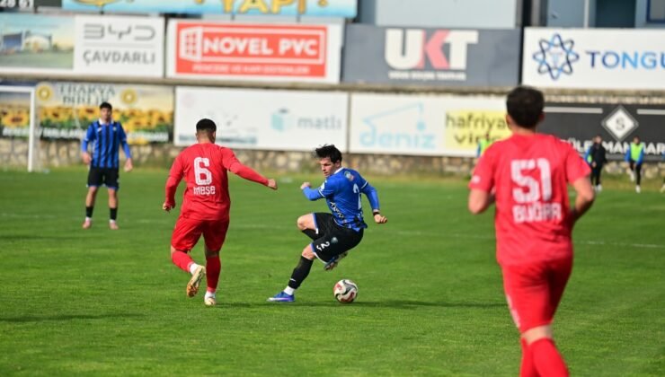 Karacabey Belediyespor – Karaman Futbol Kulübü: 1-0