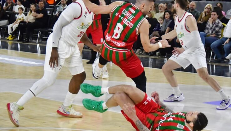 Karşıyaka potada dağıldı