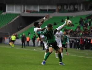 Sakaryaspor-Vanspor FK: 2-1