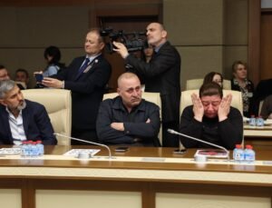 TBMM Suça Sürüklenen Çocuklara İlişkin Araştırma Komisyonu mağdur aileleri dinledi (2)