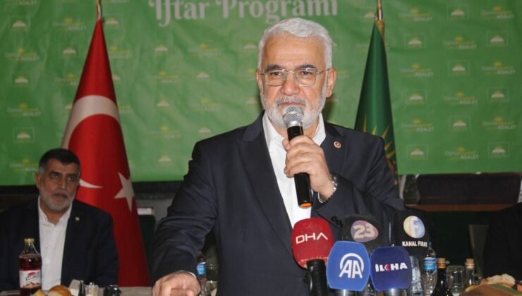 Zekeriya Yapıcıoğlu: Birbirimizle vuruşmamızı izlemek istiyorlar, bu oyuna gelmeyeceğiz