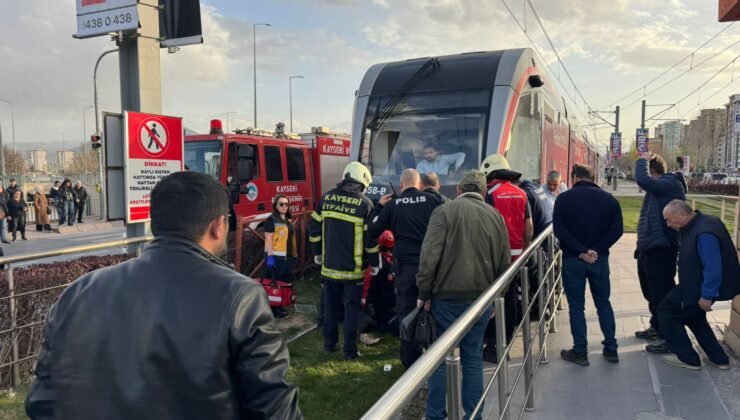 Tramvay’ın Çarptığı Yaya Yaralandı…