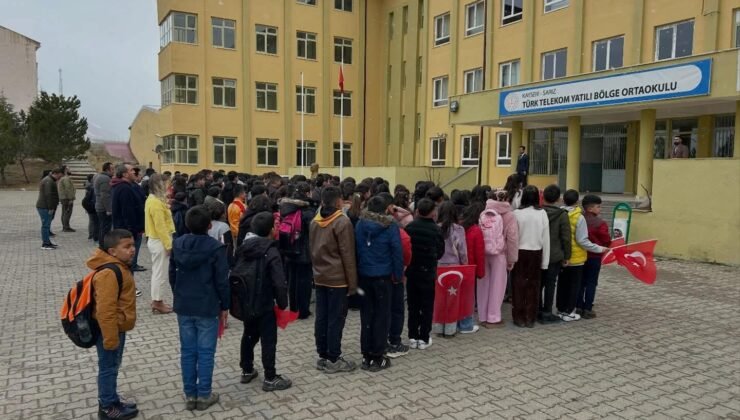 Kahramanmaraş’taki okul saldırısında hayatını kaybeden öğretmen ve öğrenciler Kayseri’de anıldı