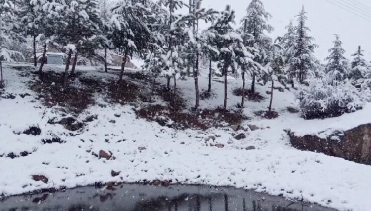 3 ilçede kar yağışı etkili oldu