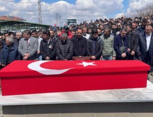 Kastamonu’da hayatını kaybeden jandarma, Kayseri’de son yolculuğuna uğurlandı