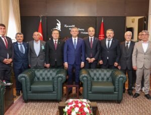 CHP Akkışla teşkilatından Özgür Özel’e ziyaret