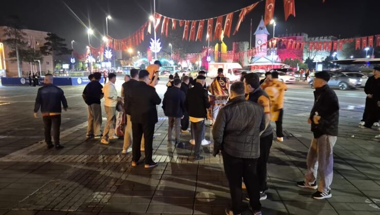 Kayseri’de Galatasaray’ın galibiyetini kutladılar