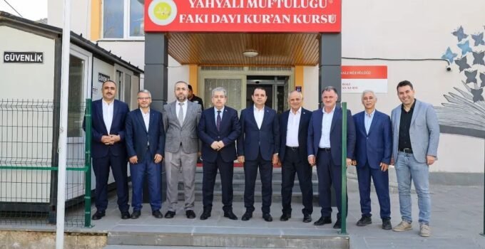 AK Parti’li Özsoy’dan Yahyalı’da Kur’an Kursuna ziyaret
