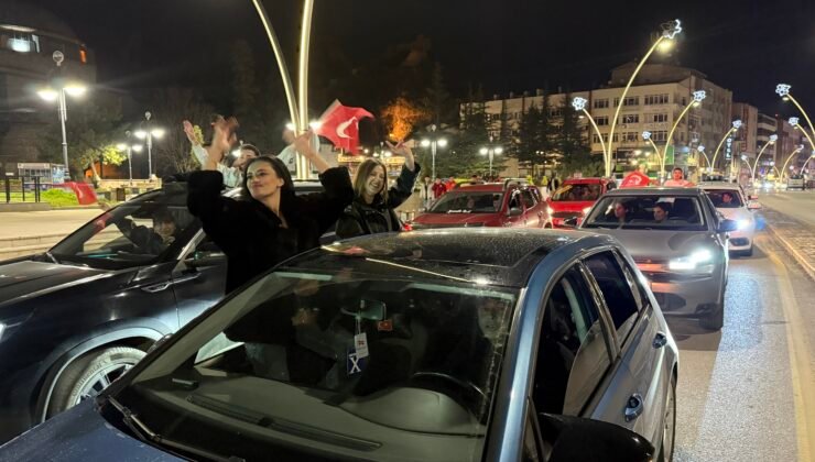 A Milli Futbol Takımı’nın Dünya Kupası’na katılmaya hak kazanması Tokat’ta coşkuyla kutlandı