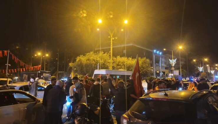 Antalya’da Dünya Kupasına katılma coşkusu