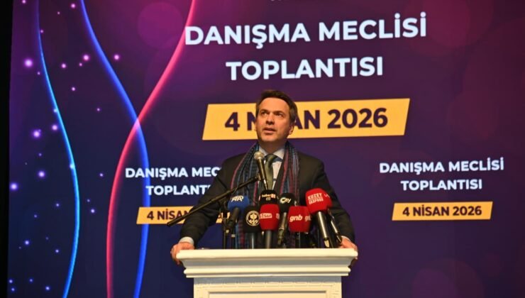 Bakan Bayraktar: Dünyada büyük bir dönüşümün eşiğindeyiz