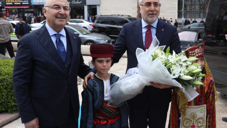 Bakan Işıkhan: Türkiye’yi  karşılaşabileceği muhtemel tüm risklere karşı koruyacak her türlü tedbiri alıyoruz