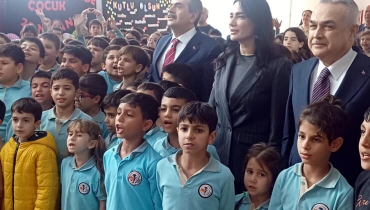 Bakan Tekin: Eğitim- öğretimin altyapısındaki yenilikler, övgüyle bahsedilen noktaya erişti (3)