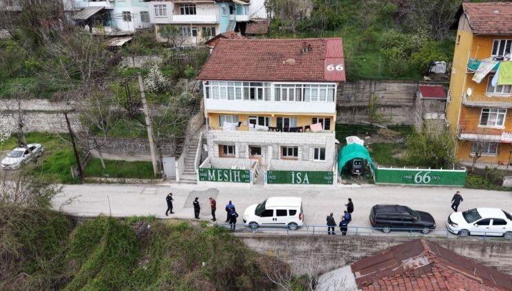 ‘Ben Mesih’im’ deyip, evinin çatısına ve çitlerine yazılar yazdı