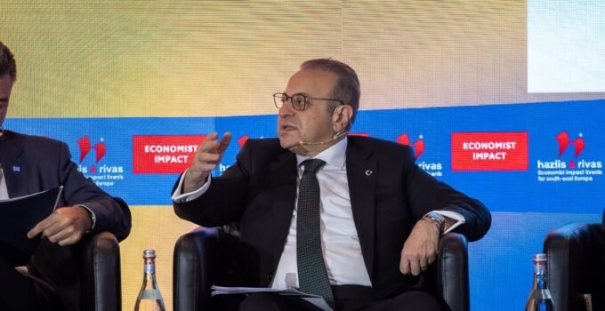 Egemen Bağış: Türkiye tecrübesiyle Güneydoğu Avrupa’nın önemli bir ortağı olabilir