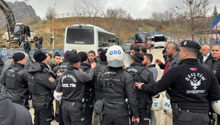Fenerbahçe’nin Yüksekova’yı 1-0 yendiği maçta gerginlik yaşandı
