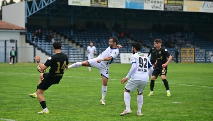 Karacabey Belediye Spor – GMG Kastamonuspor: 4-0