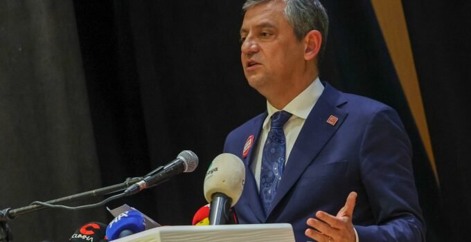 Özgür Özel: İktidar değişecek, her şey değişecek