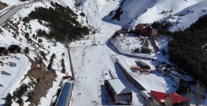 Palandöken’de kayakta ‘bahar sezonu’