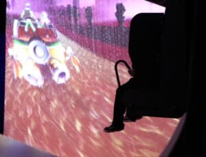 Türkiye’nin ilk uçan sinemasına yoğun ilgi