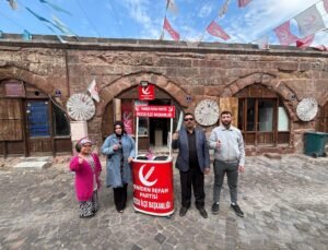 Yeniden Refah Partisi’nden Kayseri’de 13 ilçede üye hamlesi