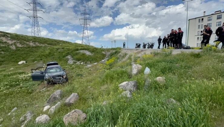 Polisten kaçan ehliyetsiz sürücü otomobiliyle şarampole yuvarlanınca yakalandı