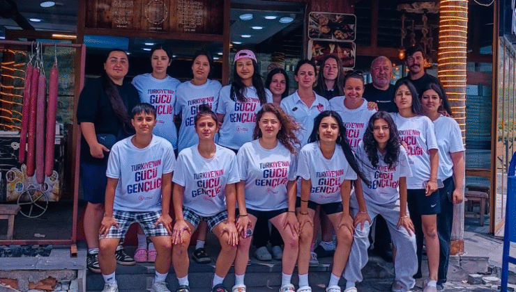 Erciyes’in eteklerinde, Kırıkkale Metropol Futbol Takımı’nın değerli oyuncularıyla karşılaşma fırsatı bulduk.